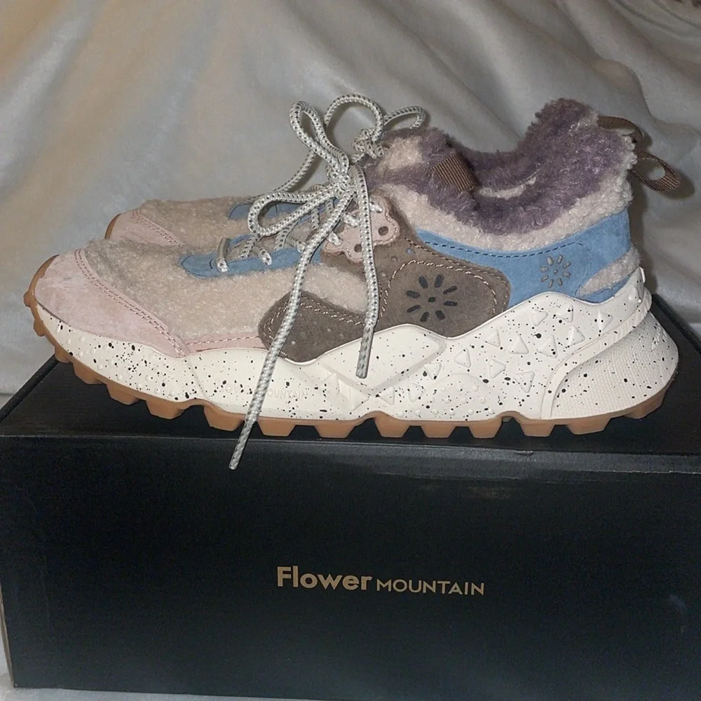 Flower Mountain KOTETSU Shearling and Suede Sneakers in Dove grey-Beige - Picture 12 of 16